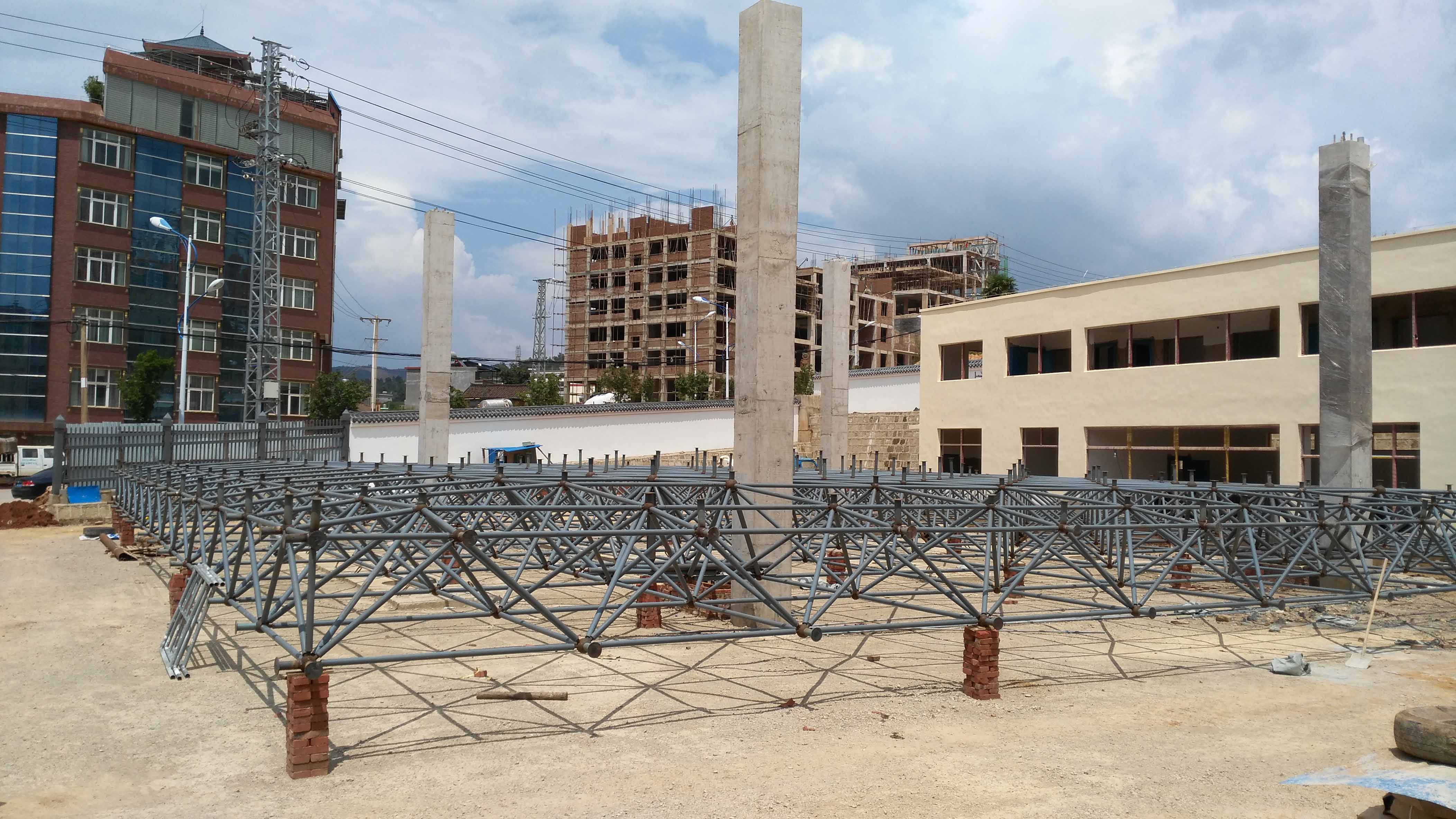 彭州小型加油站网架